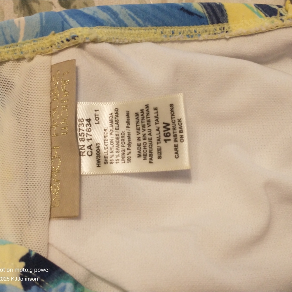 Beach House Swim Top Tankini in Floral Print Size 16 - Picture 4 of 5